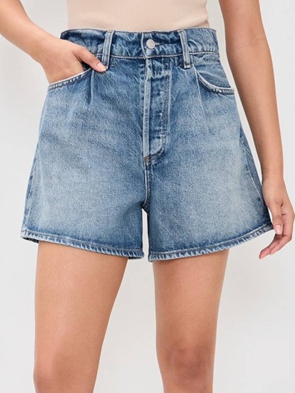 NWT AGOLDE Lyonne Denim Shorts, Size 27, $198 Retail